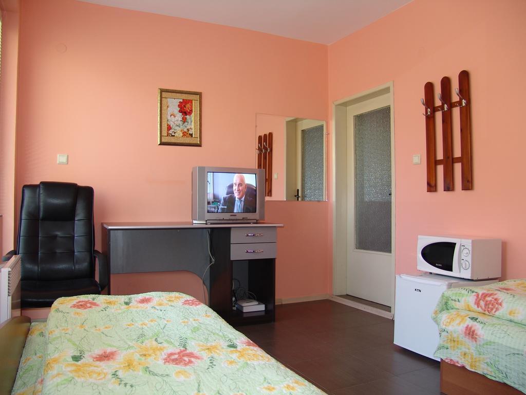 Our Home Guest Rooms Veliko Tarnovo Pokoj fotografie